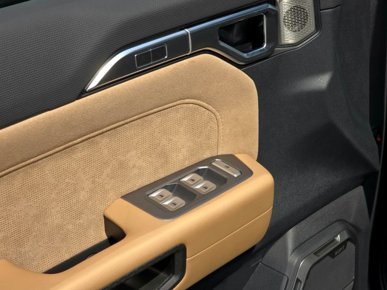 JETOUR T2 PETROL – 2.0L TURBO – 7 GEARS – TRAVEL+  2025 – BLACK INSIDE BEIGE – CHINA