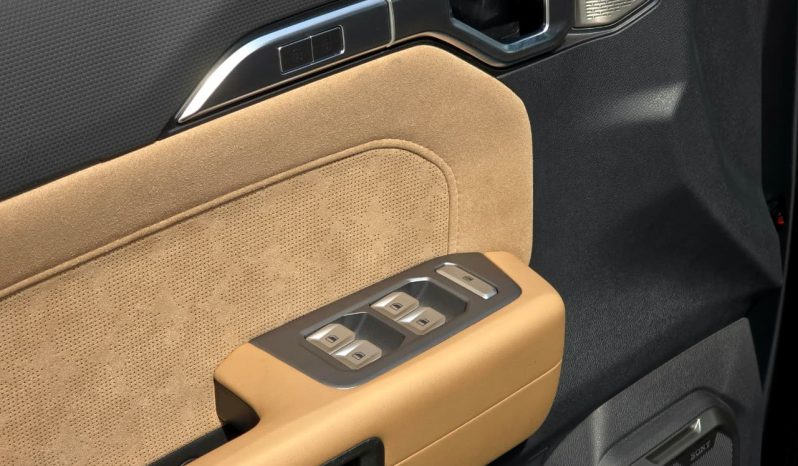 
								JETOUR T2 PETROL – 2.0L TURBO – 7 GEARS – TRAVEL+  2025 – BLACK INSIDE BEIGE – CHINA full									