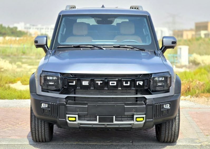 JETOUR T2 PETROL – 2.0L TURBO – 7 GEARS – TRAVEL+  2025 – SILVER INSIDE BEIGE – CHINA