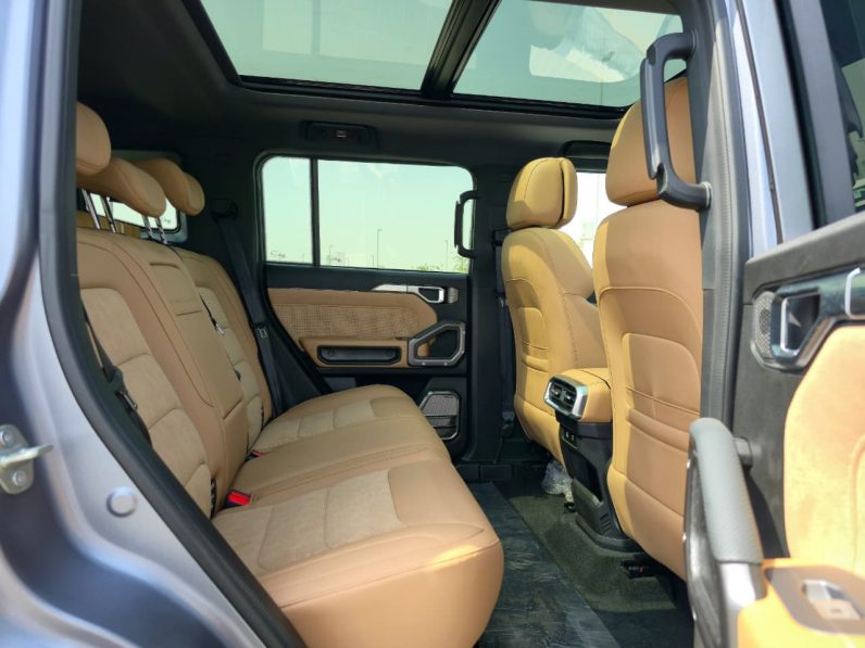 JETOUR T2 PETROL – 2.0L TURBO – 7 GEARS – TRAVEL+  2025 – SILVER INSIDE BEIGE – CHINA