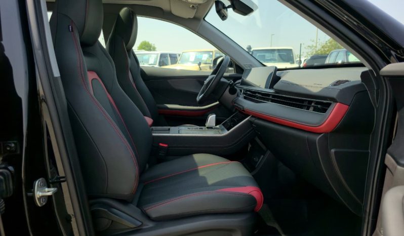 
								TIGGO 4 PRO – 1.5L – LUXURY SPECS – GCC – 2026 MODEL – BLACK INSIDE BLACK/RED – GCC SPECS full									