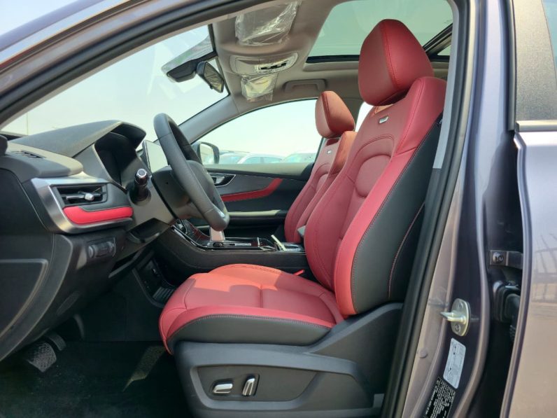 TIGGO 7 CHAMPION – 1.5T – PENORAMA – 360 CAMERA – LEATHER – DRIVER POWER SEAT – ALLOY WHEEL – GCC – 2026 MODEL – GRAY INSIDE RED – GCC SPECS