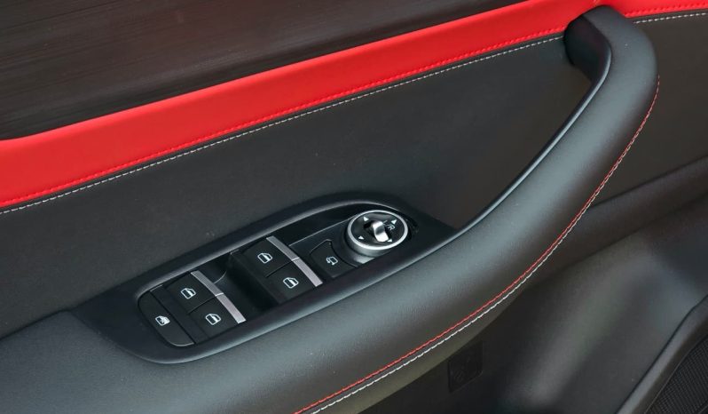
								TIGGO 7 CHAMPION – 1.5T – PENORAMA – 360 CAMERA – LEATHER – DRIVER POWER SEAT – ALLOY WHEEL – GCC – 2026 MODEL – GRAY INSIDE RED – GCC SPECS full									