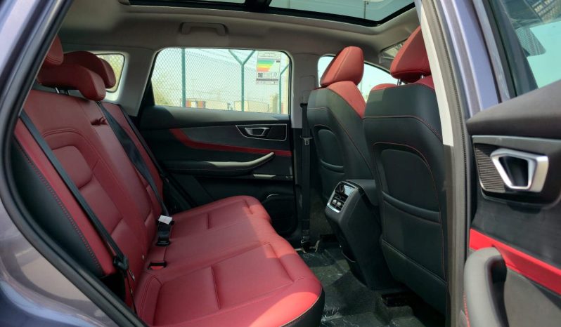 
								TIGGO 7 CHAMPION – 1.5T – PENORAMA – 360 CAMERA – LEATHER – DRIVER POWER SEAT – ALLOY WHEEL – GCC – 2026 MODEL – GRAY INSIDE RED – GCC SPECS full									