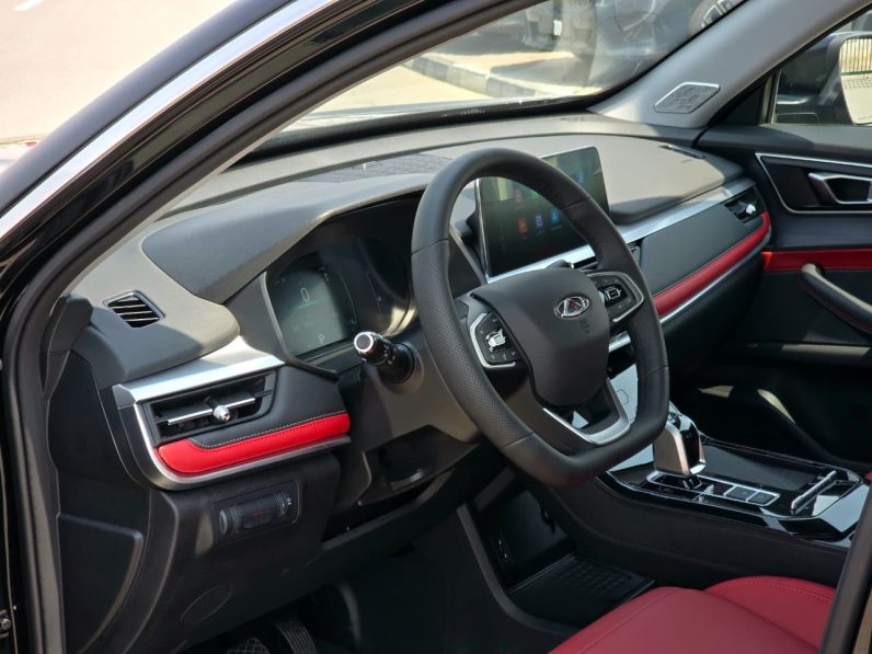 TIGGO 7 CHAMPION – 1.5T – PENORAMA – 360 CAMERA – LEATHER – DRIVER POWER SEAT – ALLOY WHEEL – GCC – 2026 MODEL – BLACK INSIDE RED – GCC SPECS