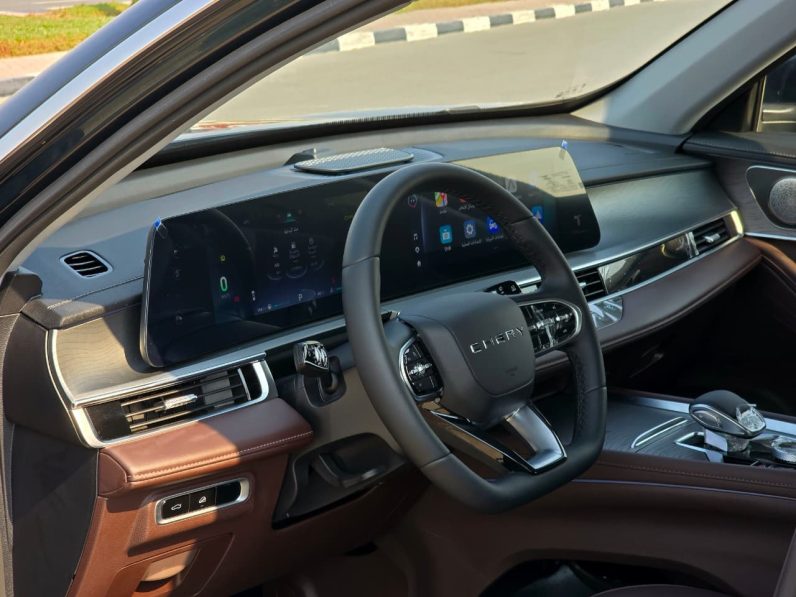 CHERY TIGGO 8 PRO MAX – 1.6L – LUXURY – MEMORY SEAT – PANORAMA – FULLY LOADED – 2025 MODEL – GREEN INSIDE DARK BROWN – GCC SPECS