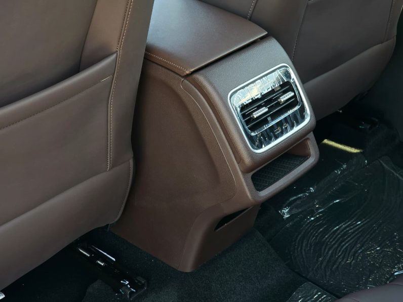 CHERY TIGGO 8 PRO MAX – 1.6L – LUXURY – MEMORY SEAT – PANORAMA – FULLY LOADED – 2025 MODEL – WHITE INSIDE DARK BROWN – GCC SPECS