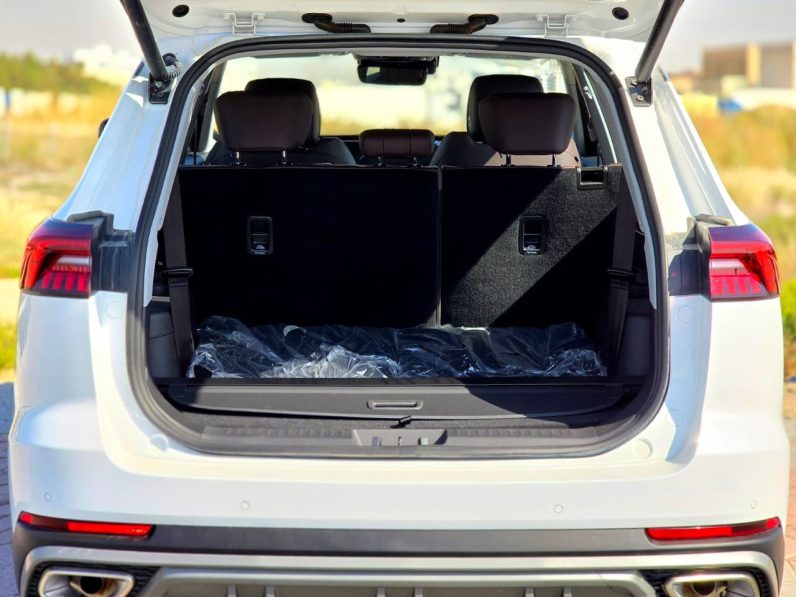 CHERY TIGGO 8 PRO MAX – 1.6L – LUXURY – MEMORY SEAT – PANORAMA – FULLY LOADED – 2025 MODEL – WHITE INSIDE DARK BROWN – GCC SPECS